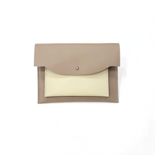 Load image into Gallery viewer, Two Toned Clutch