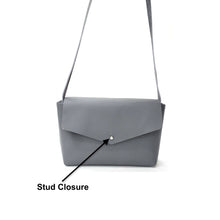 Load image into Gallery viewer, Medium Size Crossbody Bag