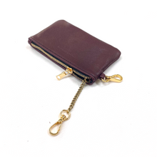 Load image into Gallery viewer, Pouch with Inside Chain