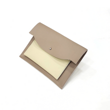 Load image into Gallery viewer, Two Toned Clutch