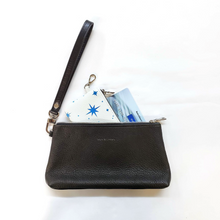 Load image into Gallery viewer, Leather Wristlet Pouch
