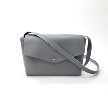 Load image into Gallery viewer, Medium Size Crossbody Bag