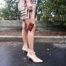 Load image into Gallery viewer, Leather Wristlet Wallet